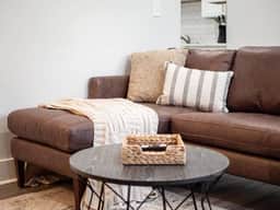 2230 N 4th Apt B -- Gorgeous Getaway -1BR- Columbus!
