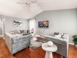 6262 Emberwood - Dublin Getaway - Near Columbus!