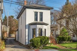 812 Kerr St - Short North Clubhouse w/Hot Tub! Free Parking!