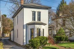 812 Kerr St - Short North Clubhouse w/Hot Tub! Free Parking!