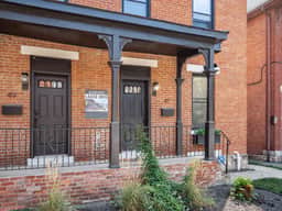47 E Russell - The Pop Fusion Pad in Short North