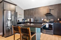 11139 Helber - Pine Hills Cottage + Hot tub I Fire Pit