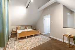 361 E Livingston - Nightingale Cottage - Near NCH!