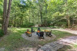 7997 Bremen Rd - Woodland Clubhouse: Golf, Fishing, Hot Tub, Tra