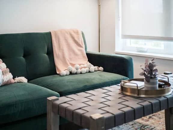 514 - Harlow -- The Boho Chic Suite in Prime Location of Columbu
