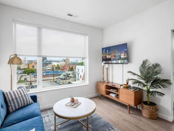 519 - Harlow -- Lovely Blue Boho 1BR Suite - Columbus!