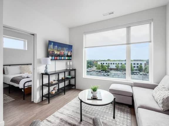 520 - Harlow -- The Modern Chic 1BR Executive Suite l 24/7 Gym