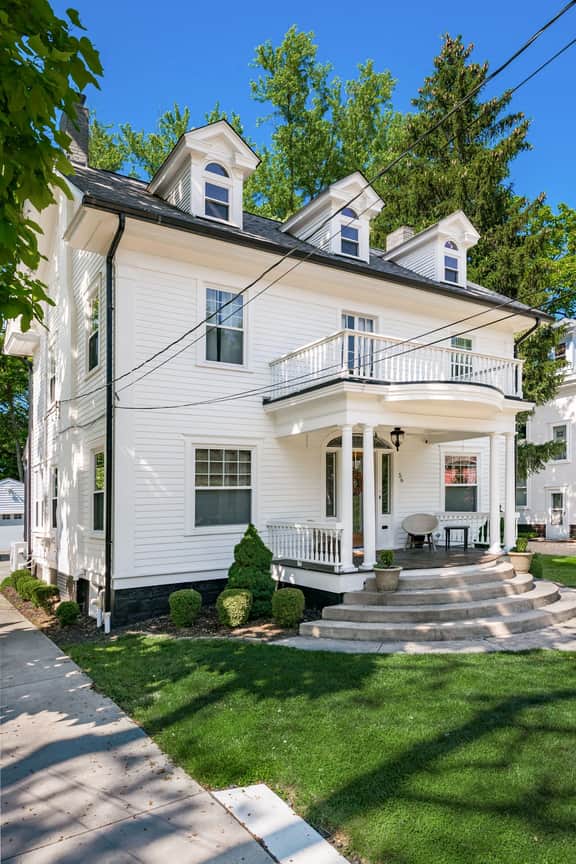 56 W Plum St - The Presidential Estate - Uptown Westerville