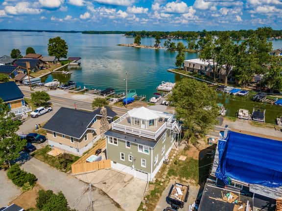 319 W Main (Indian Lake) - Whirlwind Waters Paradise