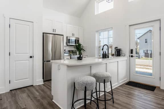 147 S 3rd St - The Modern Muse