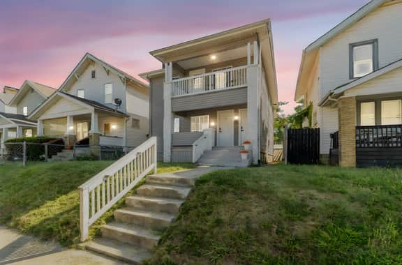 1172- The Oakwood Escape – Near German Village