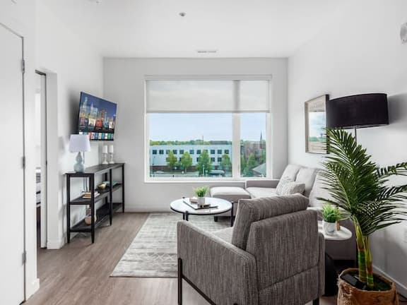 520 - Harlow -- The Modern Chic 1BR Executive Suite l 24/7 Gym
