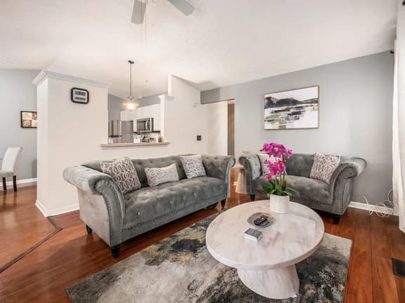 6262 Emberwood - Dublin Getaway - Near Columbus!